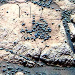 esferas-superficie-de-Marte.jpg