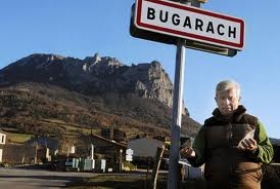Bugarach-fin-del-mundo-2012.jpg