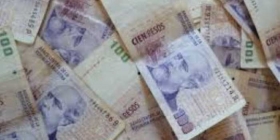 Argentina-se-deprecia-la-moneda-un-38-por-ciento.jpg